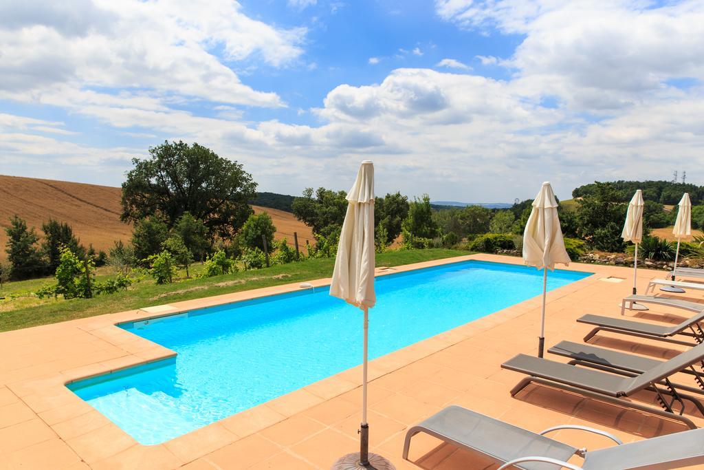 Au Mas Des Calmettes Bed and Breakfast Parisot  Eksteriør billede