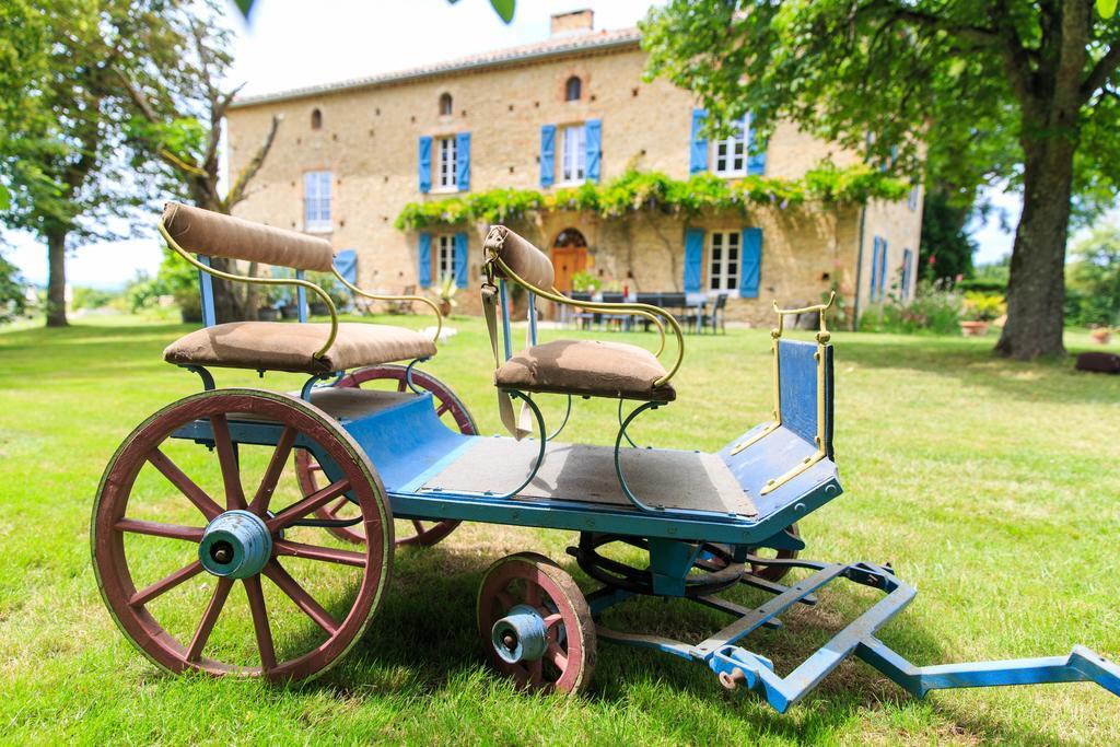 Au Mas Des Calmettes Bed and Breakfast Parisot  Eksteriør billede