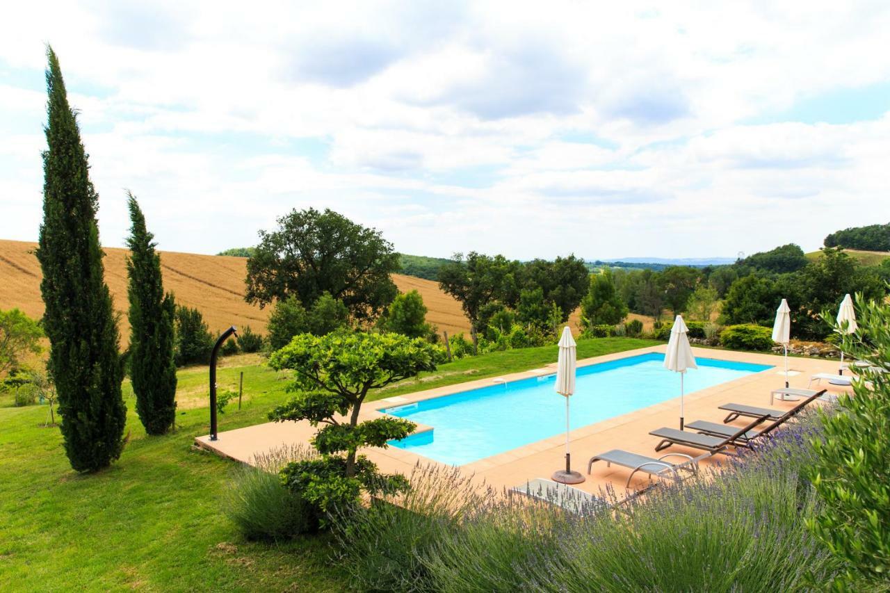 Au Mas Des Calmettes Bed and Breakfast Parisot  Eksteriør billede